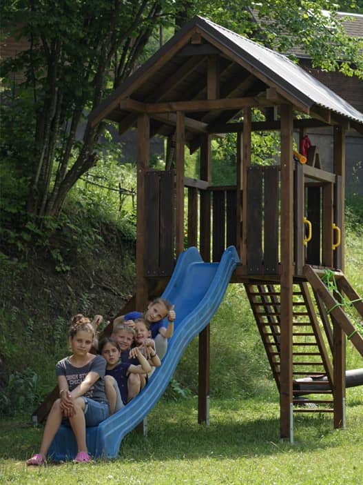 Будинок-сімейного-типу